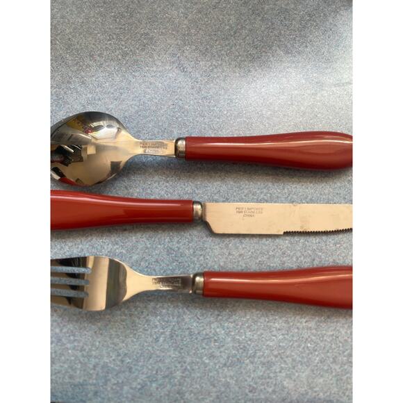 Pier 1 MCM Mauve Acrylic Handle Stainless Steel 3 Piece Flatware Set (2 Avail) - Picture 6 of 10